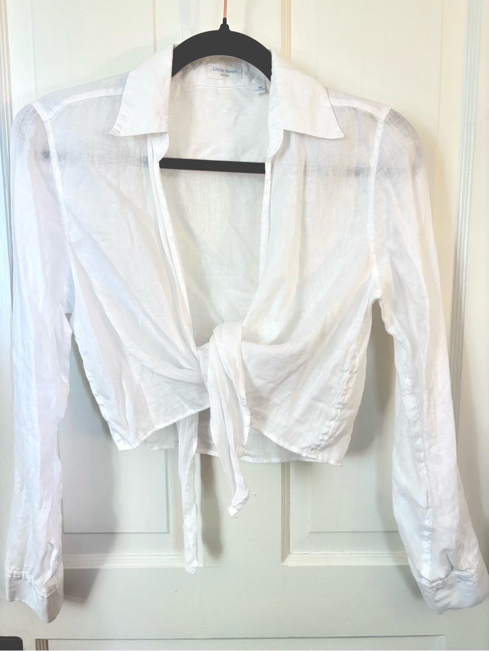 Aritzia like new linen blouse (XS)